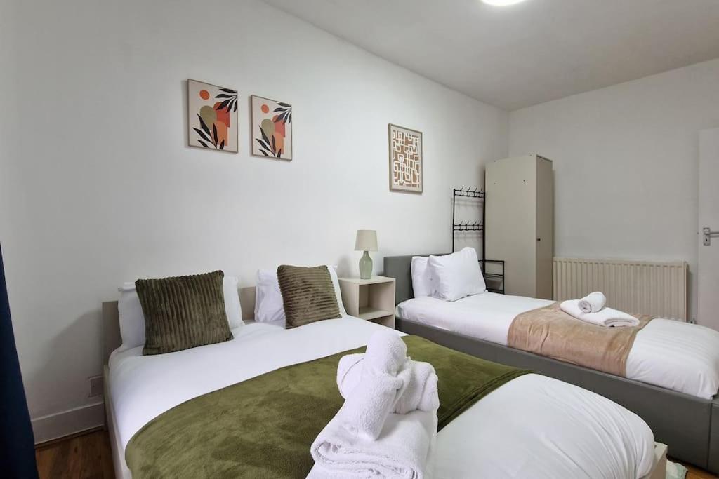2 Bedroom Apartment Near Station Λονδίνο Εξωτερικό φωτογραφία