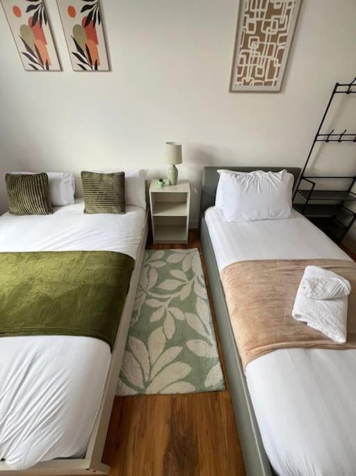 2 Bedroom Apartment Near Station Λονδίνο Εξωτερικό φωτογραφία