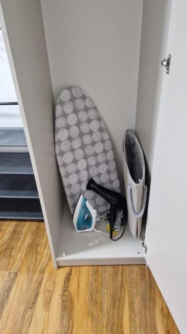 2 Bedroom Apartment Near Station Λονδίνο Εξωτερικό φωτογραφία